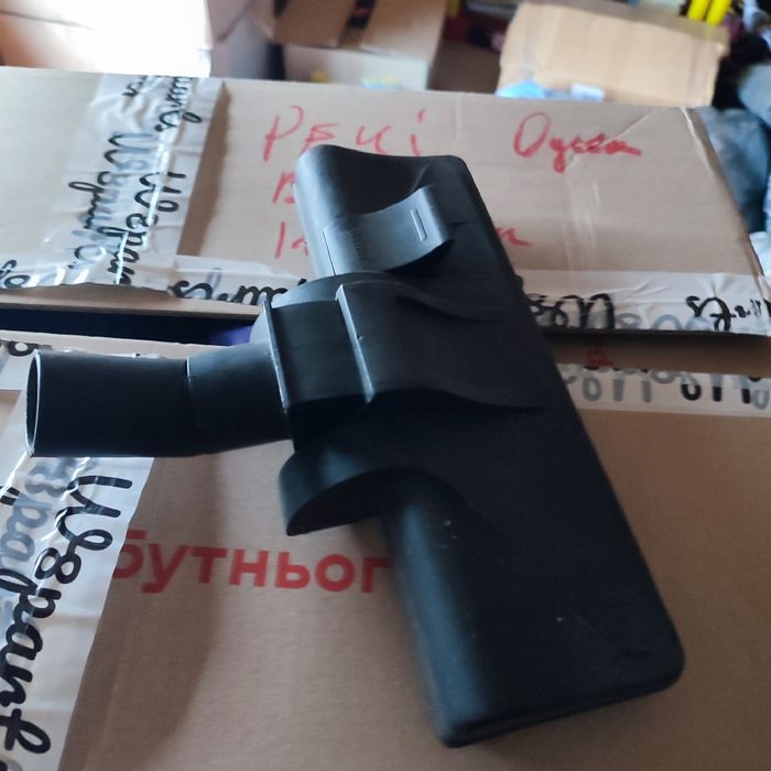 Пылесос SAMSUNG VC-6025V рабочий