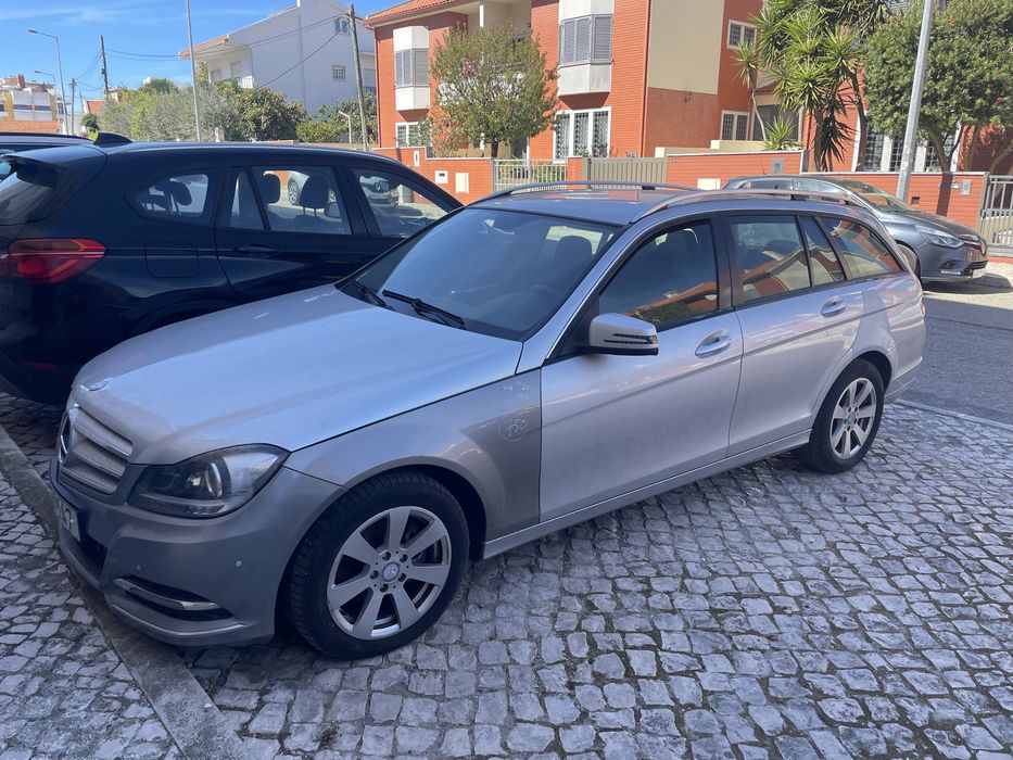 Mercedes w204 frente completa