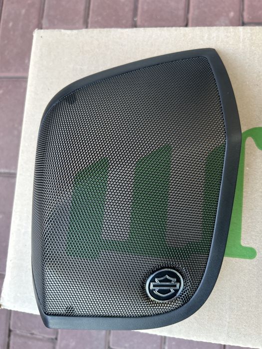 Kratki obudowy głosników Harley Davidson CVO OEM