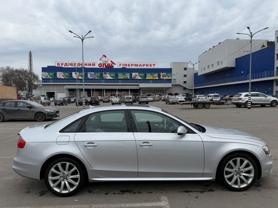 Продам Ауді А4 S line