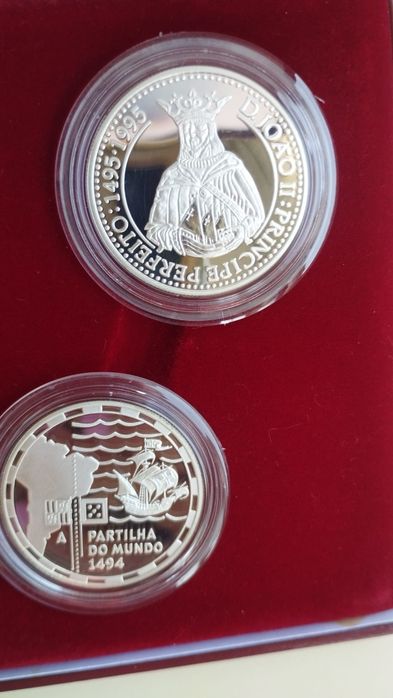 Coleção de moedas em Prata dos descobrimentos Portugueses 1994 Caixa original comEstojo Garantia e Livro Não envio por correio entreg em mão em Lisboa