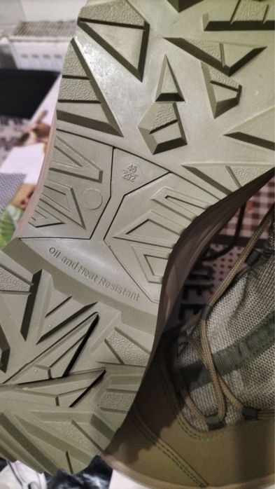 Товар новий продам