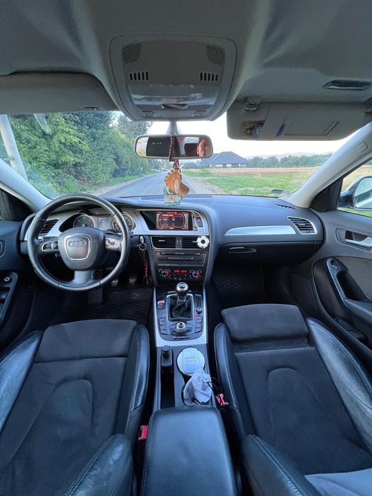 Audi A4 B8 2.0TDI 143KM Sedan s-line cena 25.900 do negocjacji