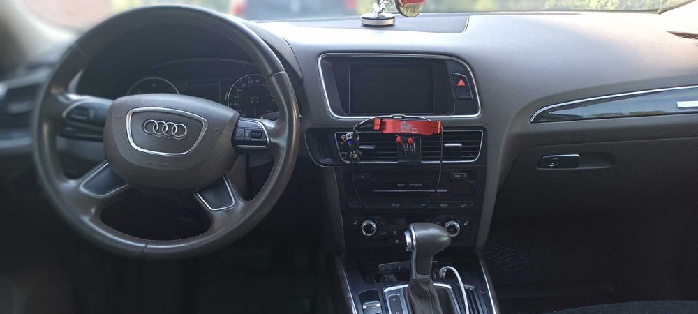 Продам ауді Q5 2014р 3.0 D