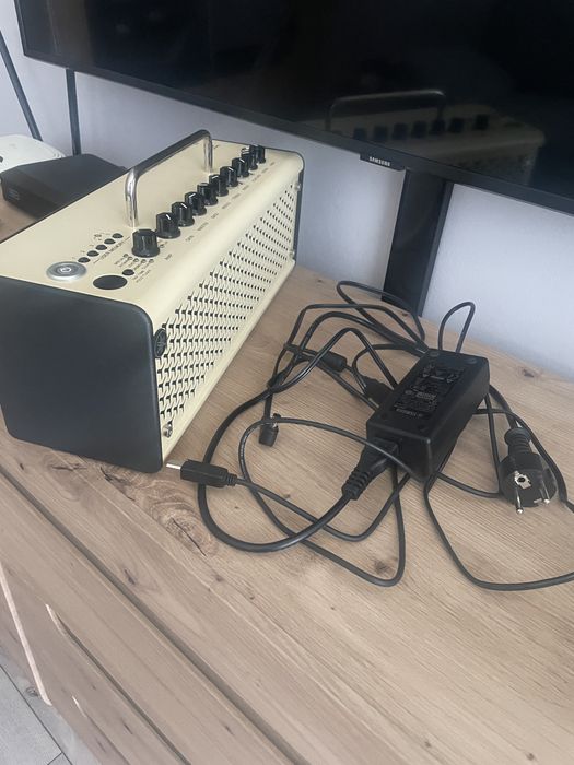 Yamaha THR 10II + gitara pacifica 212 Combo gitarowe modelowane
