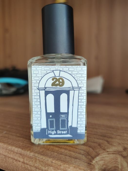Lush 29 high street perfumy