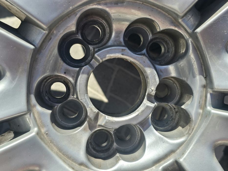 Liquidação 4 Jantes 19 Audi A8 D3 5x112 Furação Dupla Pneus Usados

Liquidação 4 Jantes 19" Audi A8 D3 4E 5x112 Furação Dupla 245/40 R19 Pneus Usados