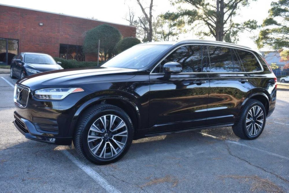 Volvo XC90 T6 Momentum 7-Passenger      2020