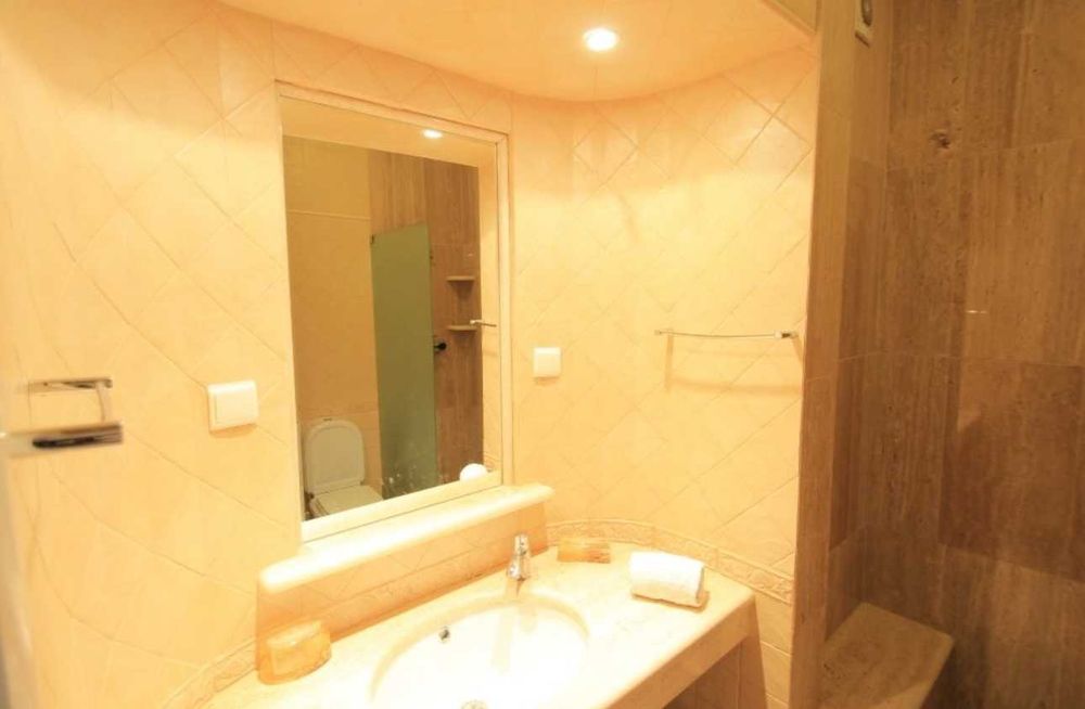 Apartamento T2 a 50 metros da praia com vista mar