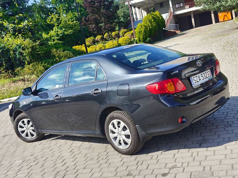 Toyota Corolla 1.4i 16V 97KM * 5 Biegów * Sedan * Salon PL * KLIMA * 2008r * Okazja