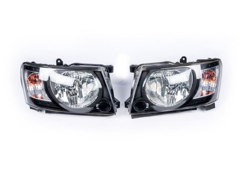 Nissan Patrol Y61 Передні фари Safari світлі (2004-2008, 2 шт)