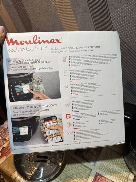 Moulinex CookeoTouch Wi-fi  6л
