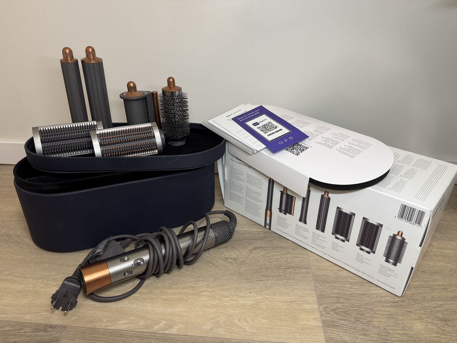 Dyson Airwrap Long ( оригінал купували в Австрії)