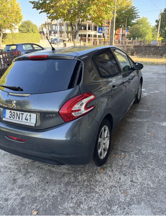 Peugeout 208 , 1.4 , diesel