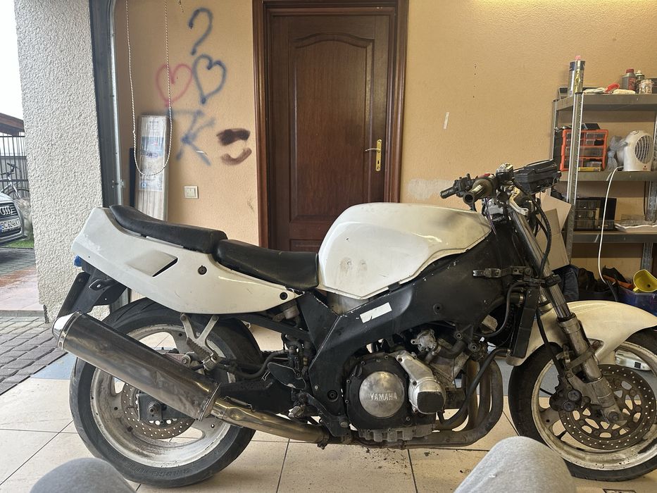 Yamaha fzr 600 4jh