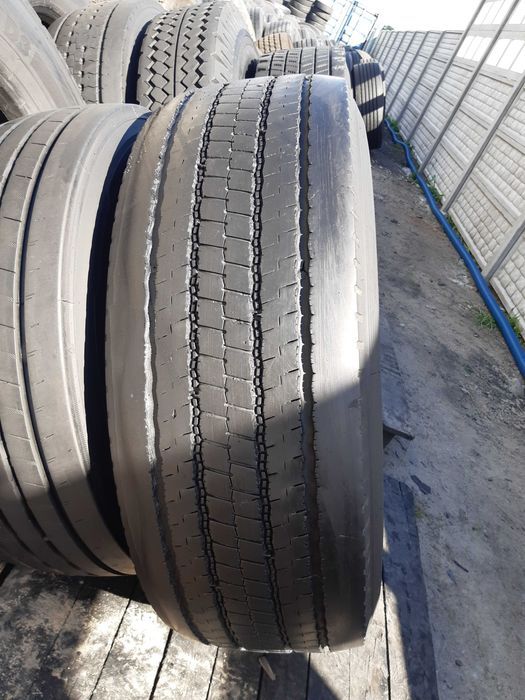 385/65R22.5 Bridgestone M788 przód