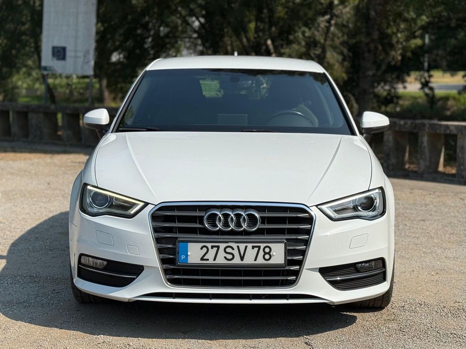 Audi A3 S-line  Ultra 1.6