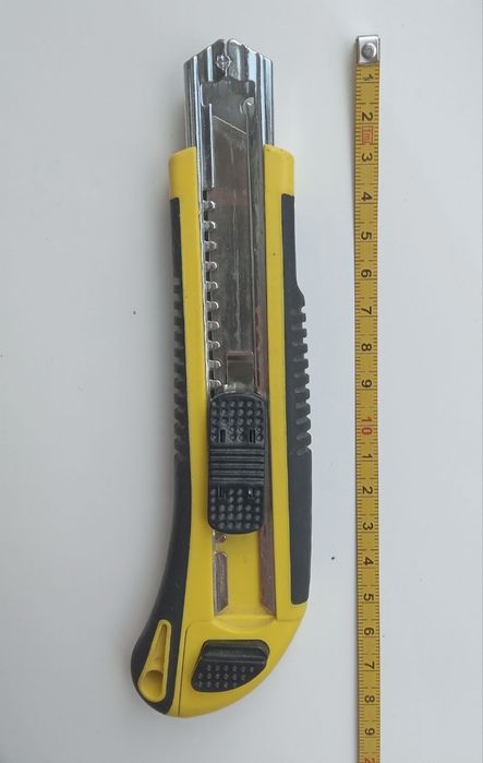 Режущий инструмент. Винтовые сверла Sturm.