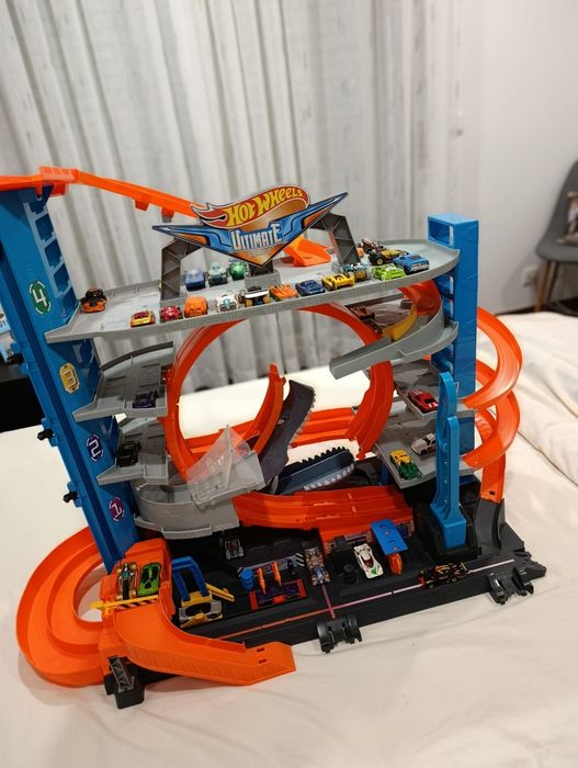 Pista hotwheels Tubarão