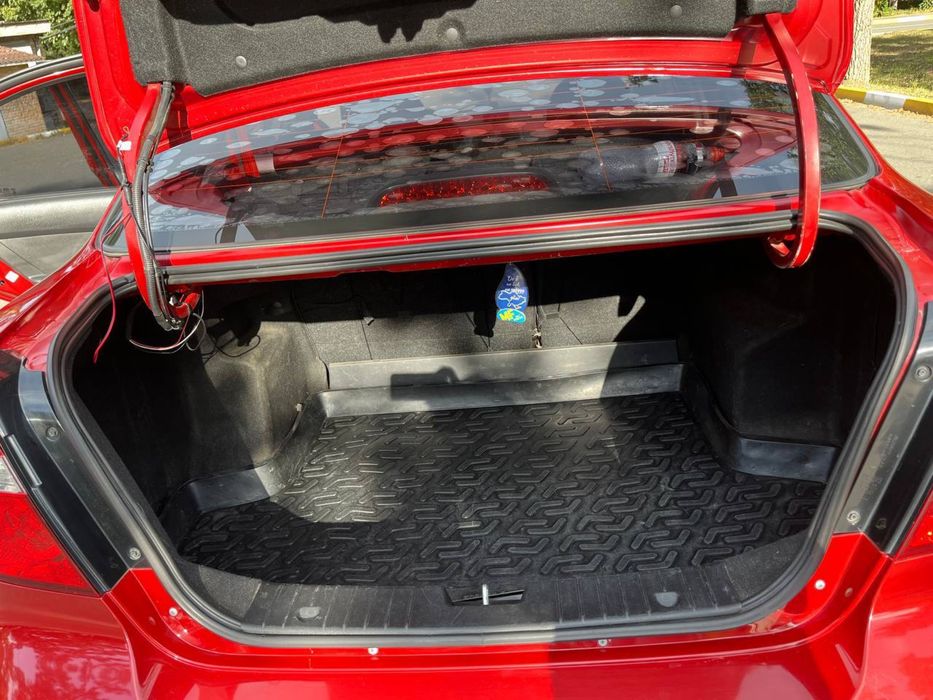 Shevrolet Aveo  1.5 корея
