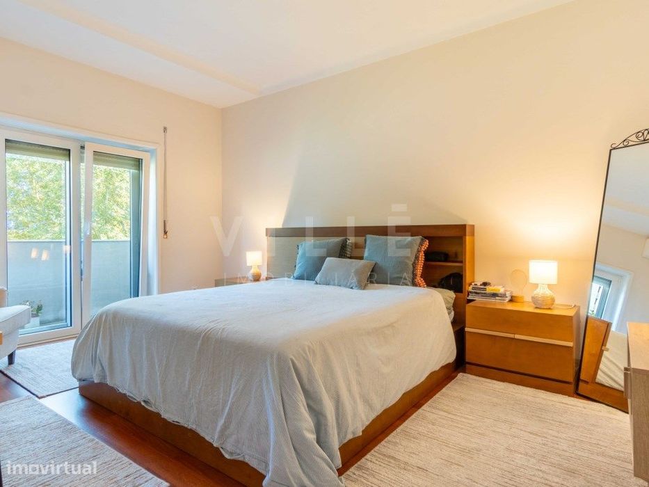 Apartamento T4+1 | Condomínio Fechado | Campo Alegre | Porto