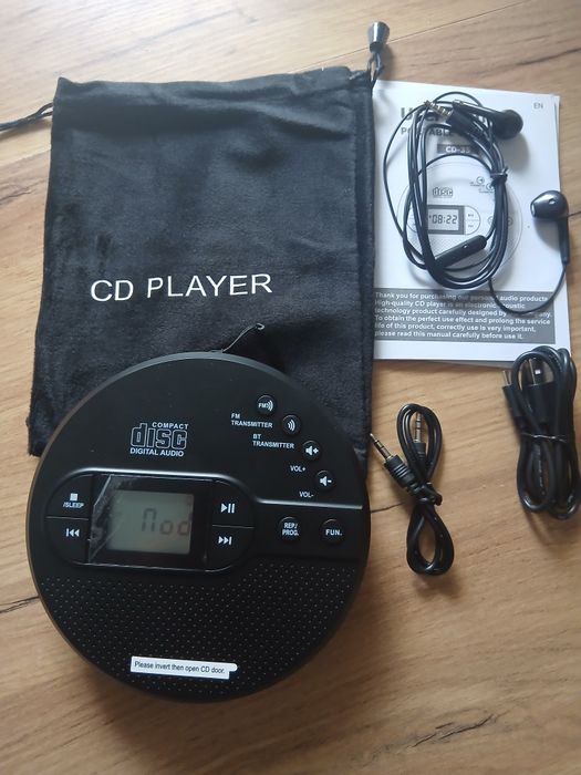 Odtwarzacz.USB.CD.BT.