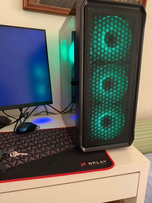 Pc torre gaming novo