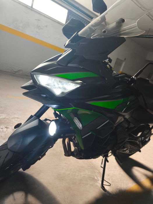 Kawasaki versys 650  grand tourer 2024