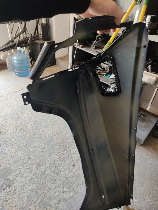 Крило переднє Mercedes G-klass 463 рестайл 2018р