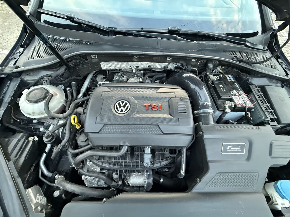Volkswagen Golf 7.5 GTI PERFORMANCE