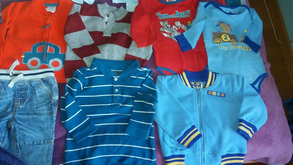 Zestaw spodnie,koszule,body,bluzy 68/74