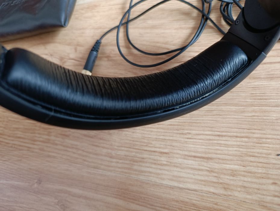 Słuchawki Sennheiser HD205.