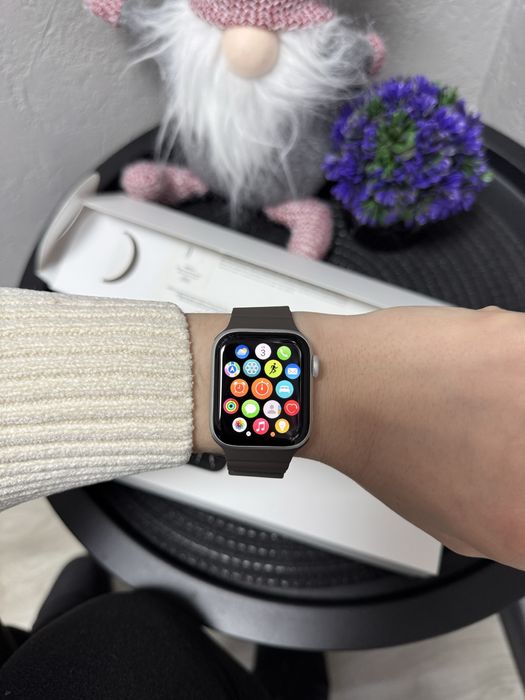Apple watch 6 series 40 мм