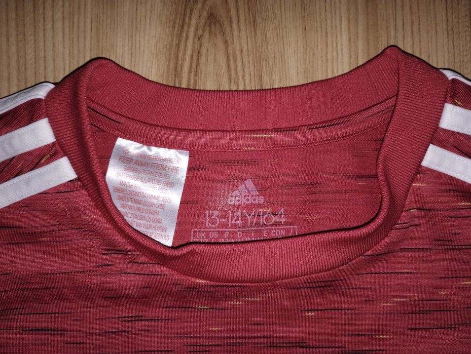 Strój piłkarski L 164 Adidas Manchester United komplet