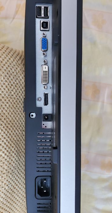 Монітор 23" DELL UltraSharp U2312HMt (1920x1080)