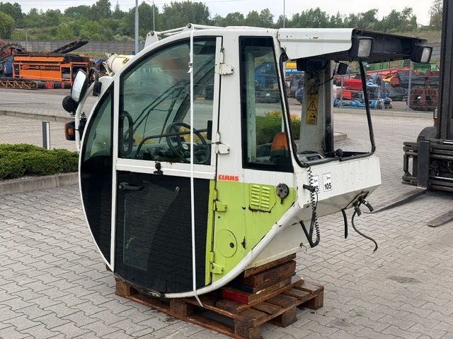 CLAAS Ładowarka teleskopowa używana kabina