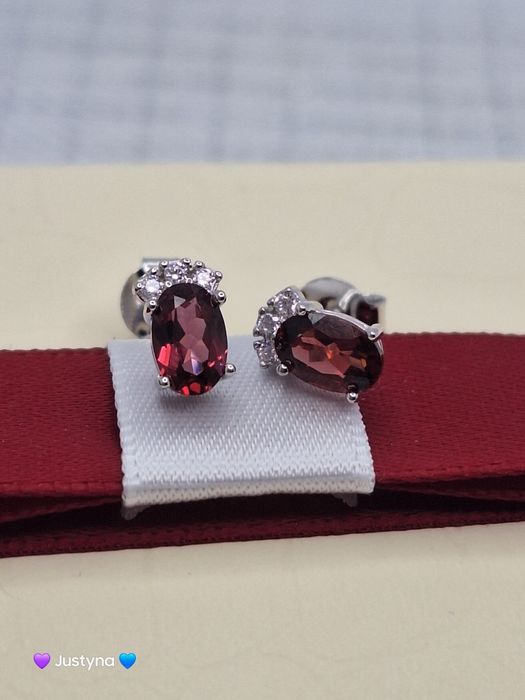Nowe kolczyki z naturalnym granatem - srebro 925