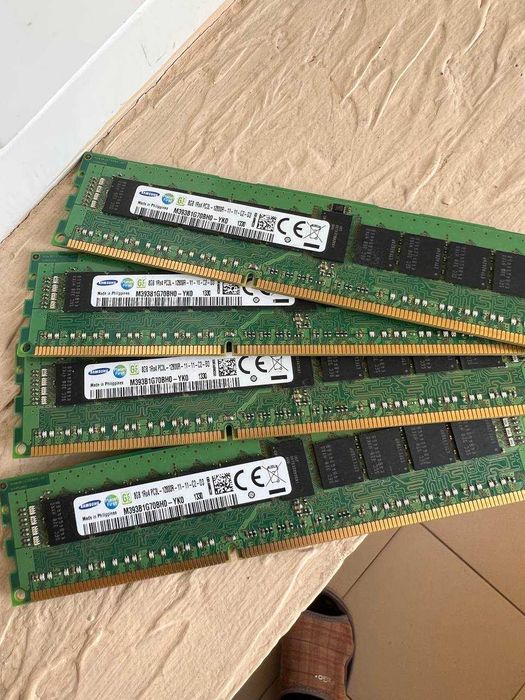 Оперативная память Samsung 8GB DDR3 1Rx4 PC3L-12800R  M393B1G70BH0-YK0