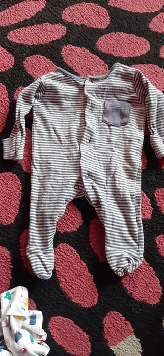 Ubranka dla niemowlaka