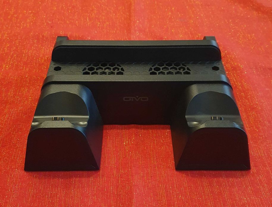 Podstawka do konsoli PS4 Multi Function Cooling Stand