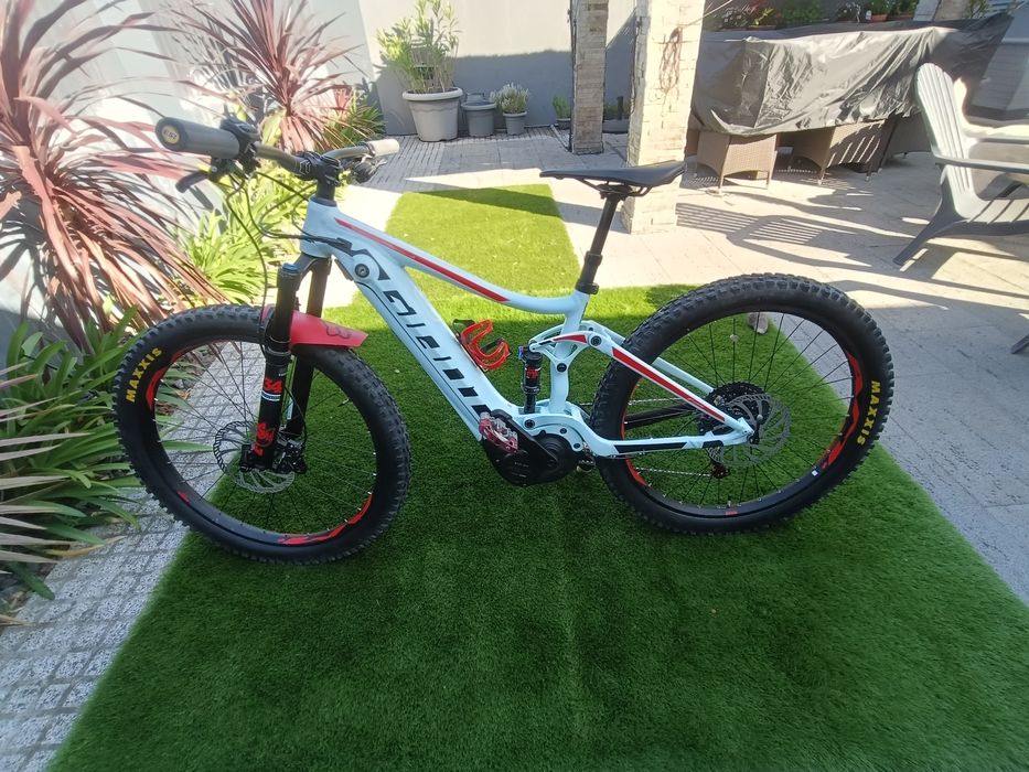 Giant Stance E+ 0 27,5 Tamanho S