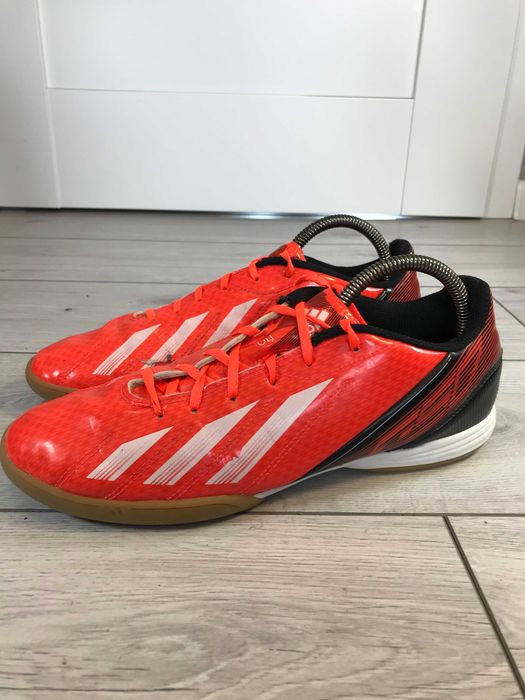 Buty halowe Adidas F-50 rozm. 42,5