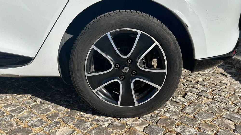 Renault Clio IV Sport Tourer 1.5 dCi 90c