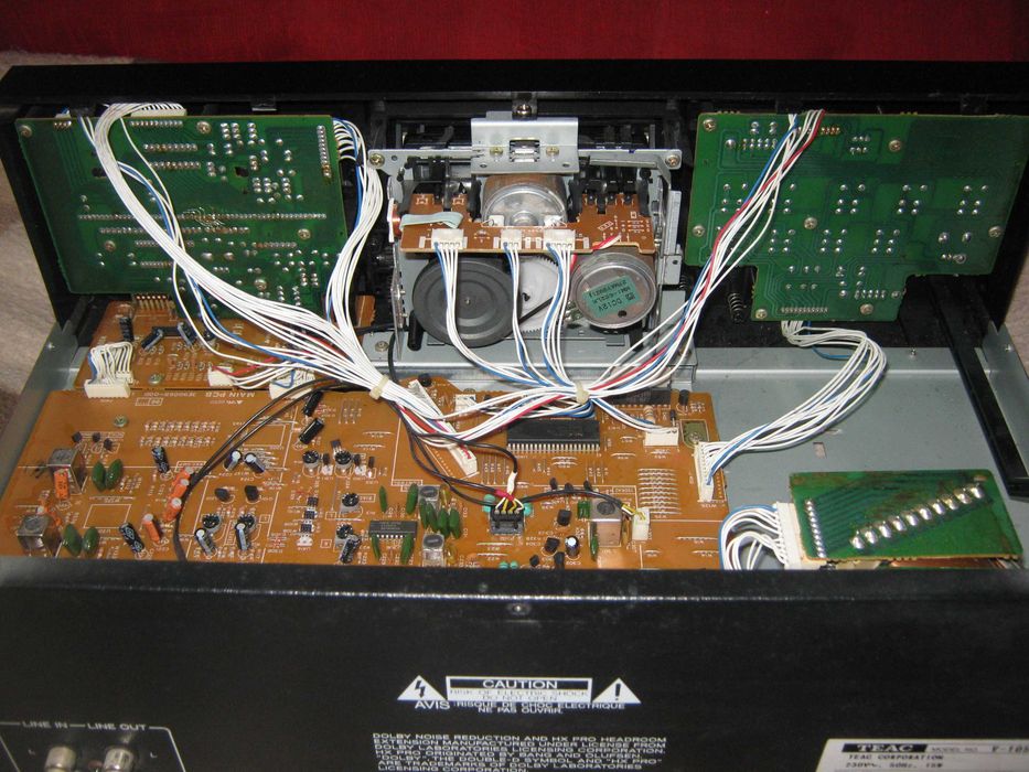 Магнитофон TEAC VC-1050 (сквозной канал)