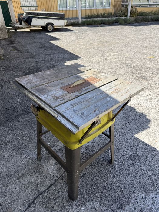 Serra de Bancada Ryobi ETS1526HG