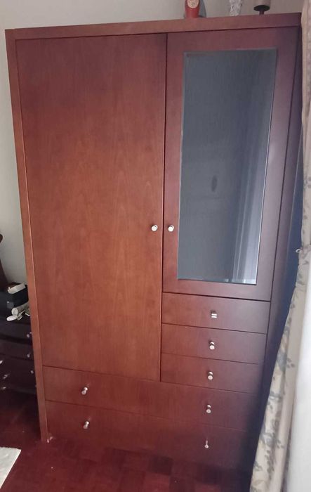 Mobília de Quarto Cama + Armário