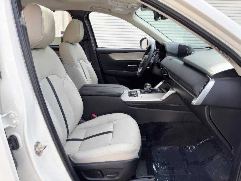 2024 Mazda CX-90 Plug-in Hybrid Preferred