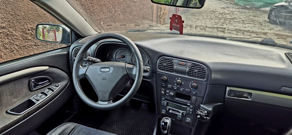 Sprzedam Volvo V40 1.9d