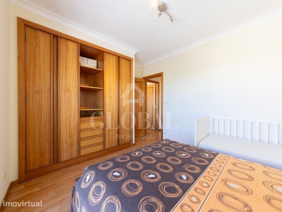Apartamento T3 Paços De Brandão