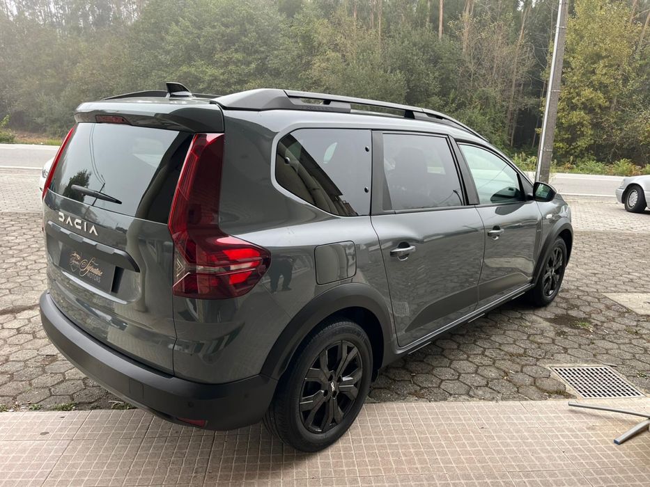 Dacia Jogger 1.0 ECO-G Extreme 7 L Bi-Fuel (IVA dedutível)